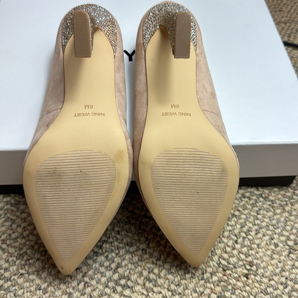 NWOT • Nine West • Women's Tunips Pointy Toe Pump • Barely Nude/Rhinestone • 8M - Picture 11 of 17